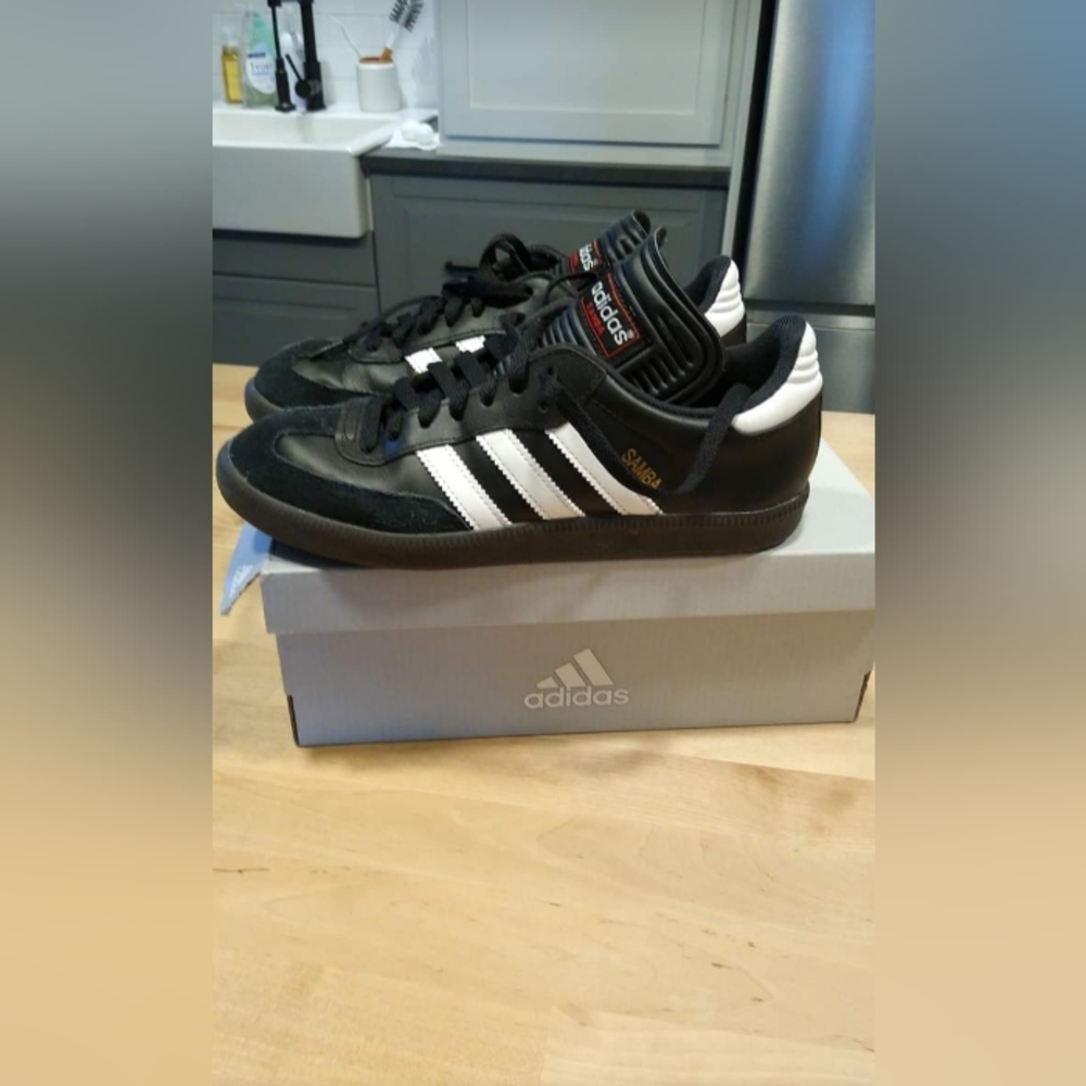 Adidas samba classic